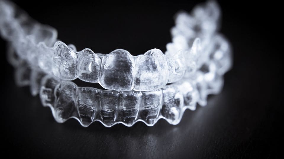 Gouttières de contention